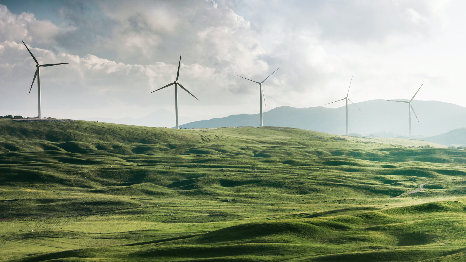 Altano Energy closes landmark financing with Santander CIB for a hybrid portfolio of 107 MW of hydraulic and photovoltaic assets